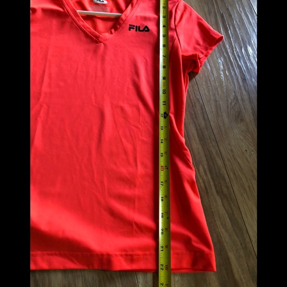 Vibrant sport top 🍁NWOT - Picture 5 of 7